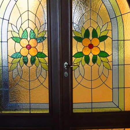 Angelo Delle Aci Semesterbostad