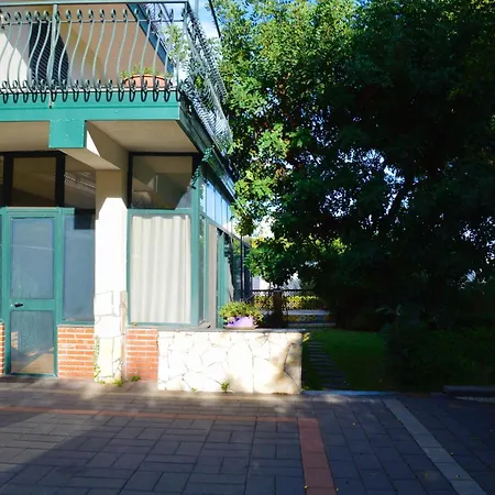 Angelo Delle Aci Semesterbostad