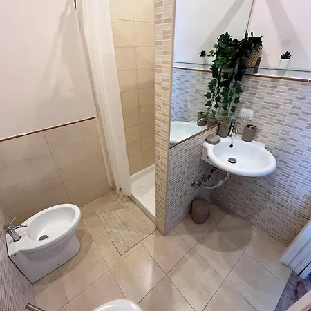 Angelo Delle Aci Semesterbostad *